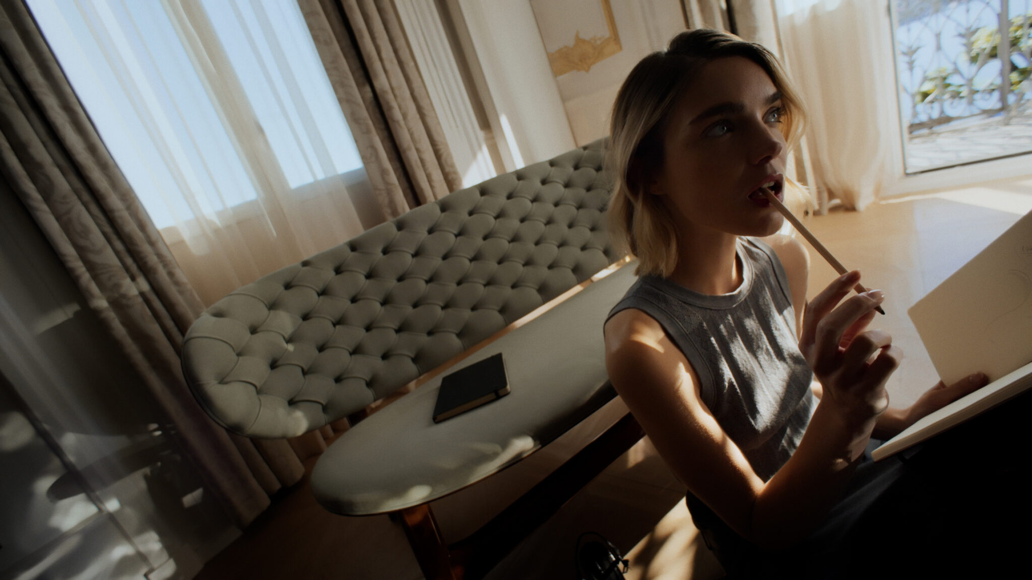 Parady, agence de création de campagne publicitaire haut de gamme pour le Ritz-Carlton à Genève.